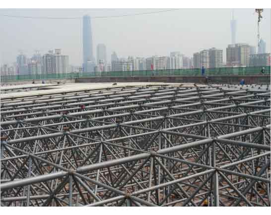 义乌新建铁路干线广州调度网架工程